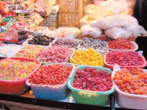 广东：散装食品店应距公厕25米以上
